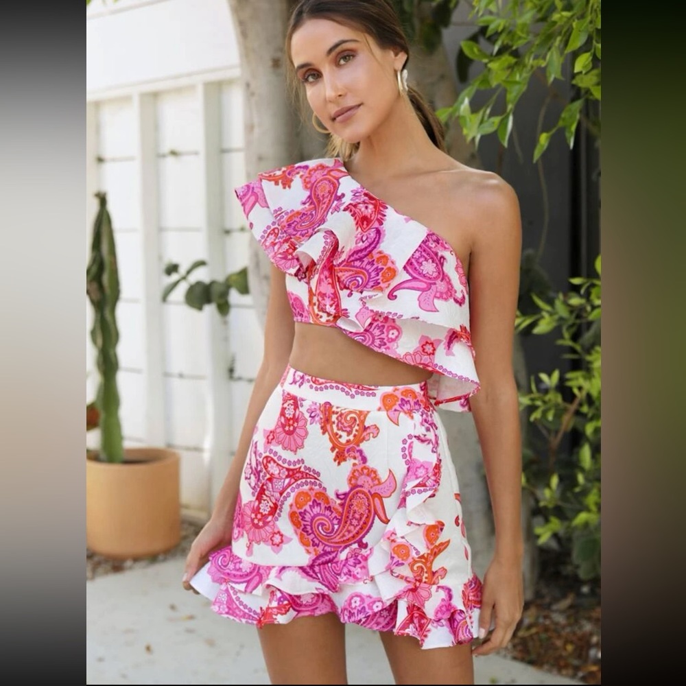 Two piece set